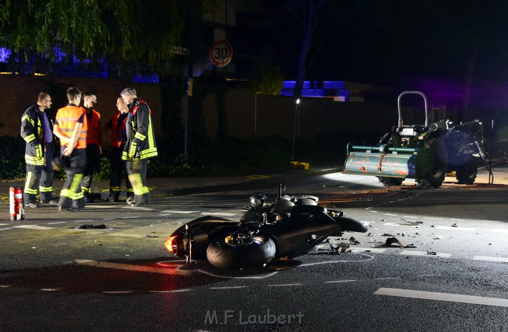 VU Krad Klein Traktor Koeln Hahnwald Bonner Landstr Unter den Birken P011.JPG - Miklos Laubert